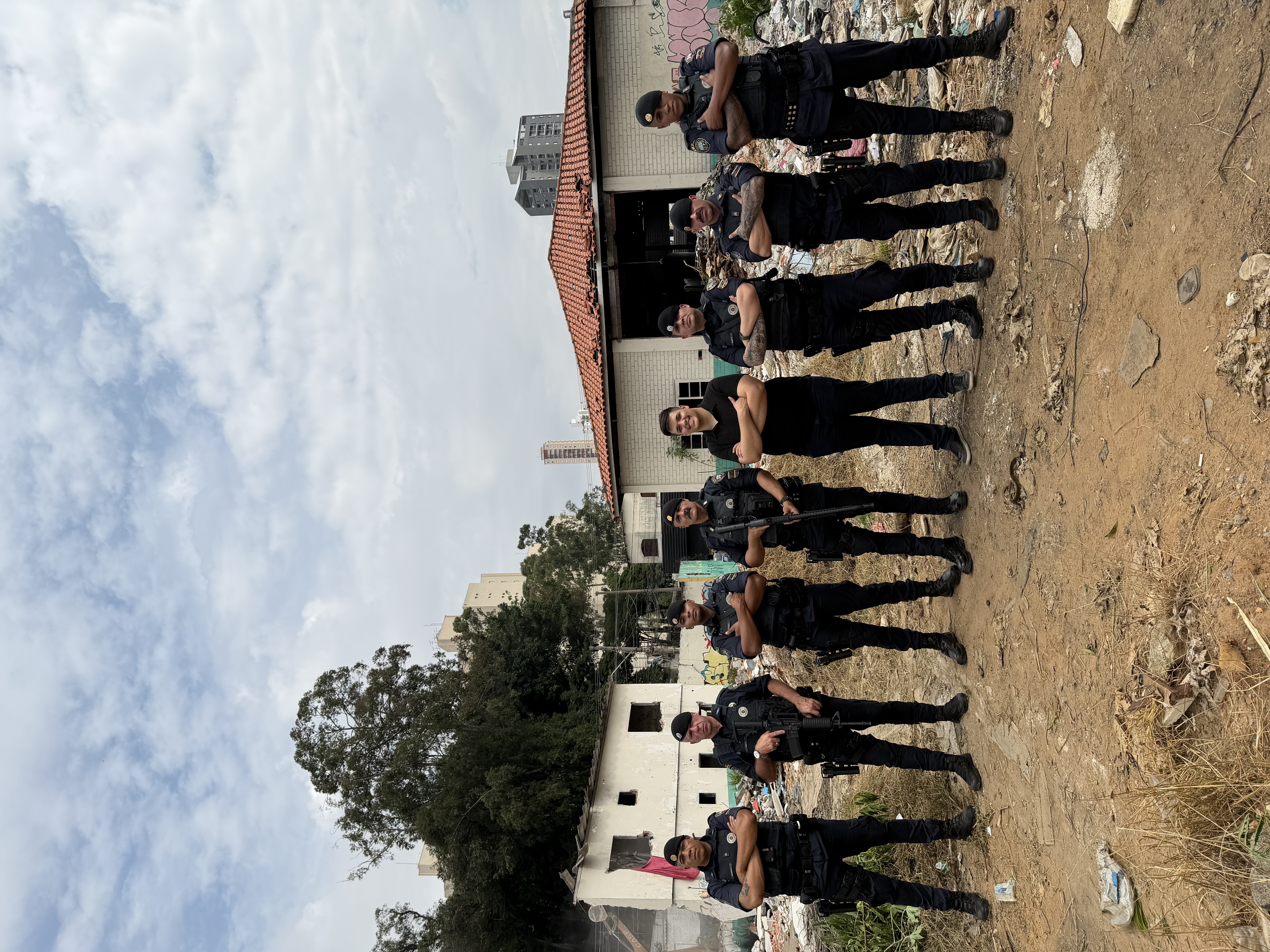 Derrubei uma Casa Clandestina onde realizava tráfico e exploração sexual de Crianças menores.